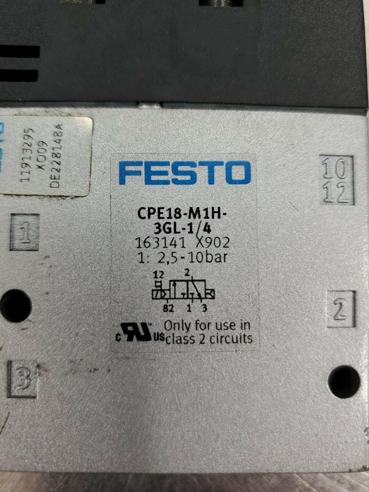 FESTO Valve Part CPE18-M1H-3GL-1/4 with  FEST0 MSEB-3-24V DC.                 6E