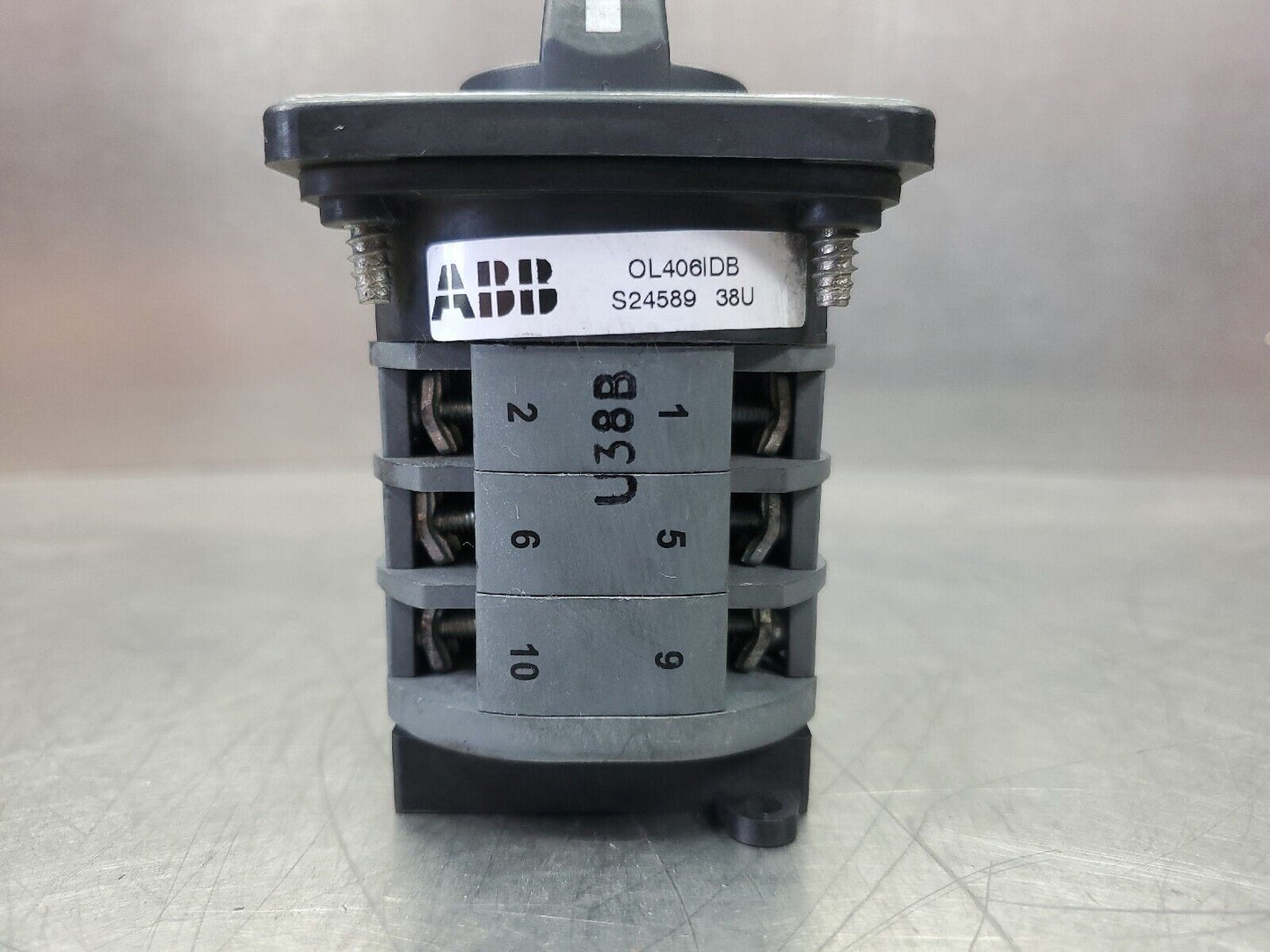 ABB OL406IDB S24589 38U Suppmy Rotary Switch.                               4A-9