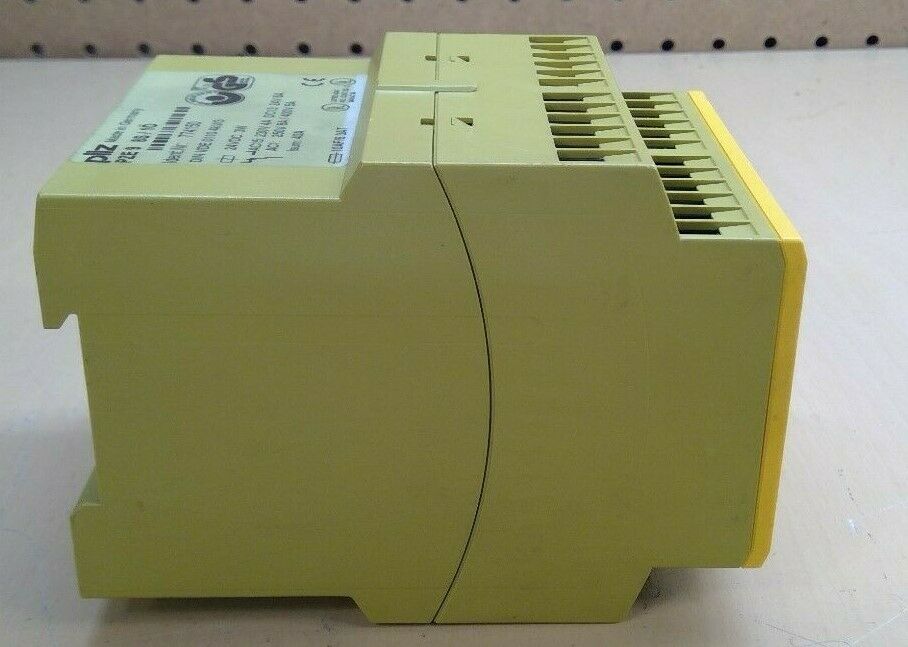Pilz PZE 9 8S/1O ( 774150 ) Safety Relay Expander Module                    3D-9