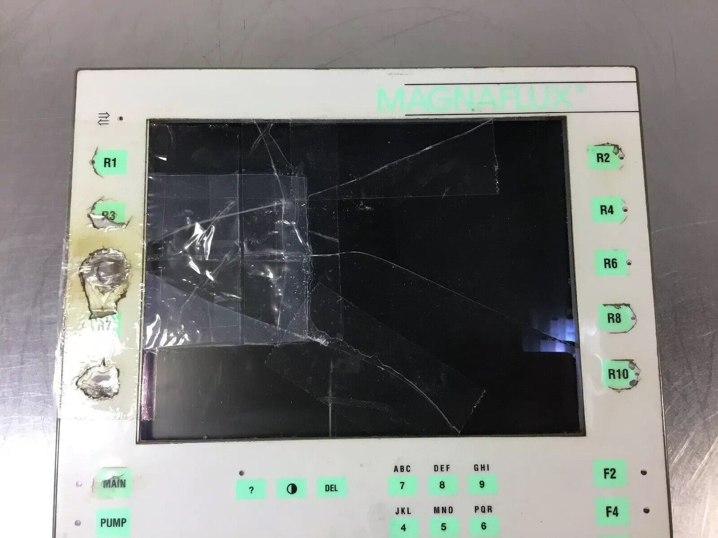 Schneider XBTFREQ3950G1 Panel-Powers Up Fine-Cracked-Selling For Boards Inside