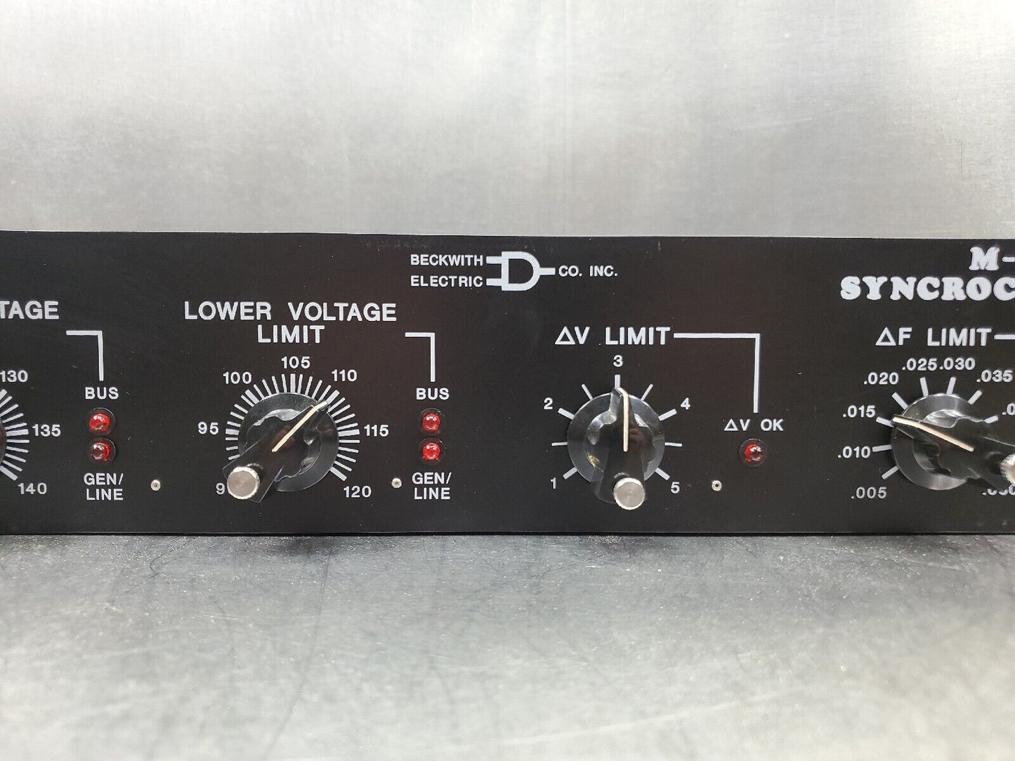 BECKWITH ELECTRIC M-0193B SYNCROCLOSER UNIT.                                3C