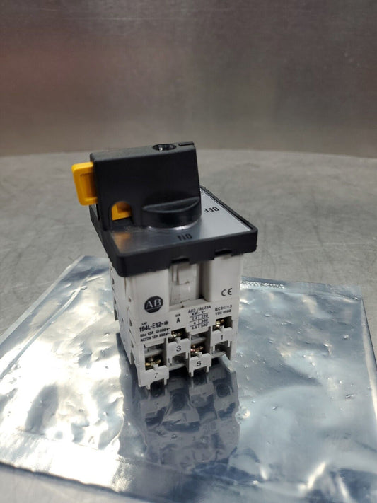 Allen-Bradley 194L-E12-* Ser. A 12A 660V Disconnect Switch.                   4H