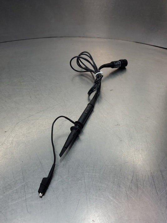 Tektronix P2220 200Mhz/6MHz 10M/1MΩ 16pF/95pF Voltage Probe.               5E-17