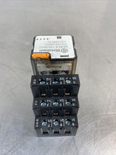 Load image into Gallery viewer, FINDER 62.33.8.120.0050 RELAY 120VAC COIL TYPE 92.03.0              4D
