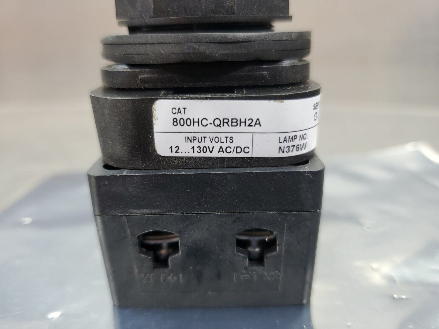 Allen Bradley 800HC-QRBH2A Ser. G Blue Illuminated Push Button.             4A-2