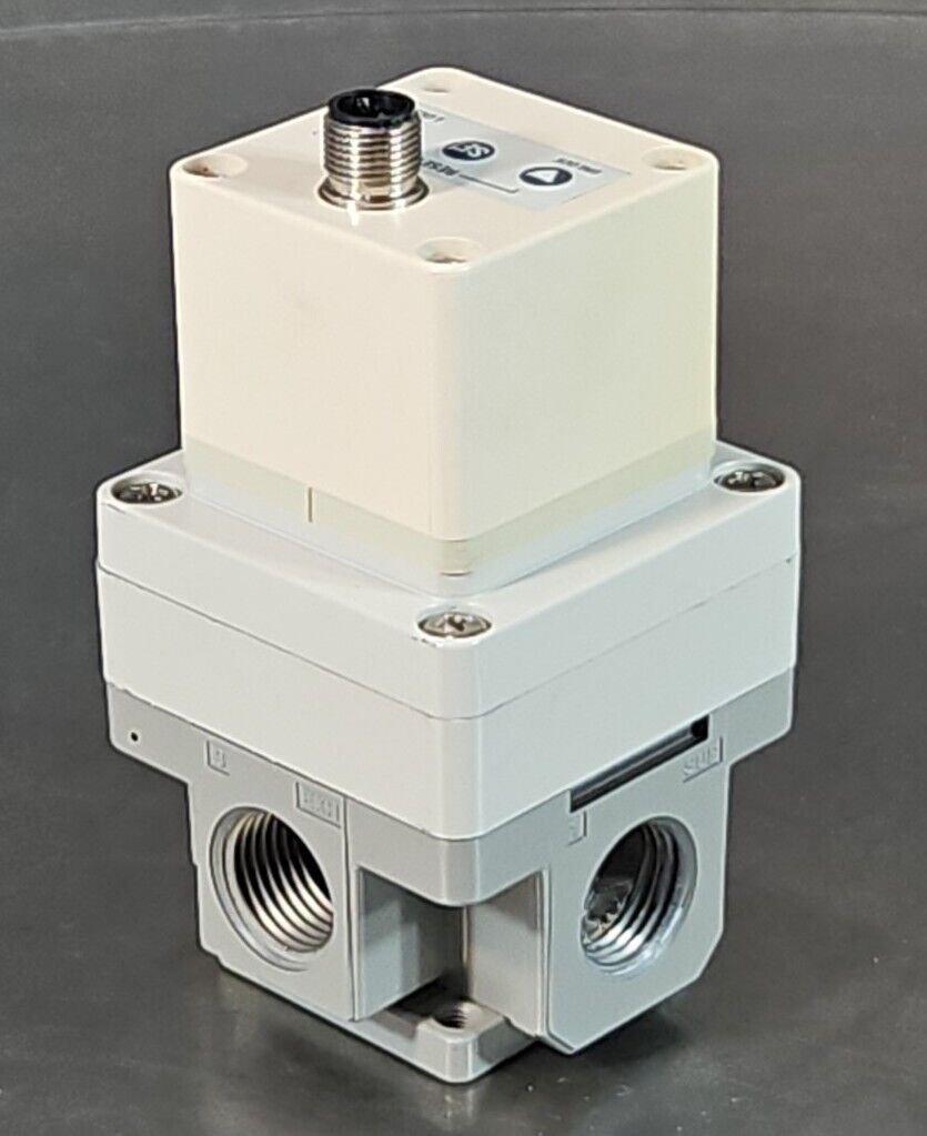 SMC ITV3050-04N4CL Pneumatic Pressure Regulator.                            6E-8