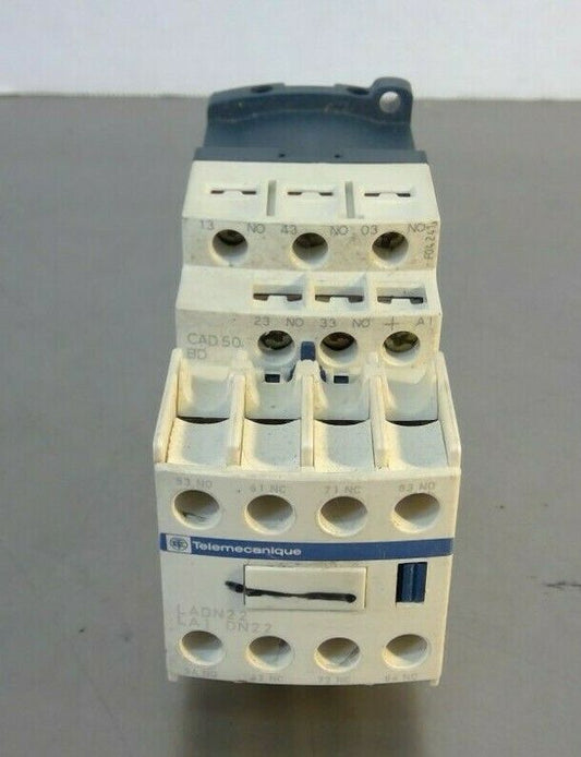 Telemecanique - CAD50 BD - Relay w/ LADN22 Contact Block LA1 DN22          4E-16