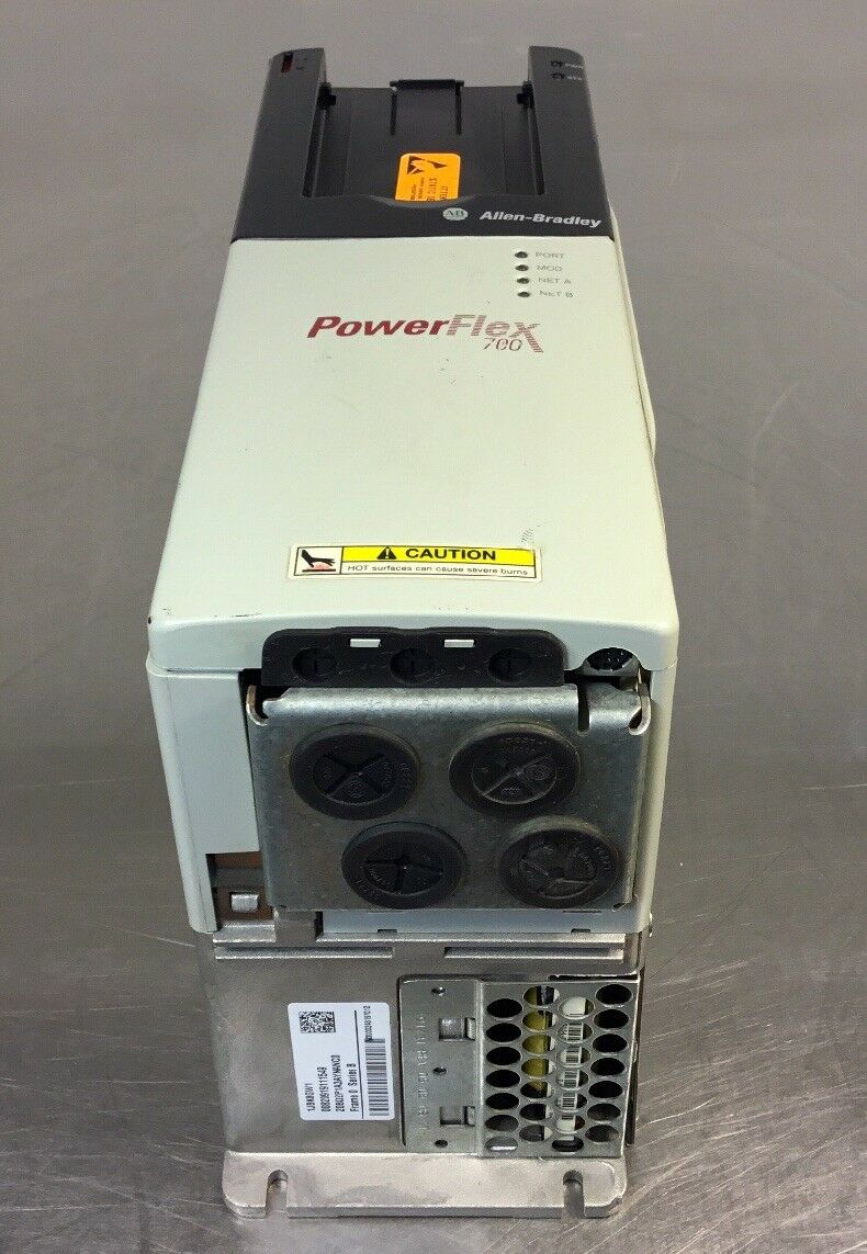 ALLEN BRADLEY 20BD2P1A3AYNANC0 /B POWERFLEX 700 AC DRIVE 1HP 480VAC 2.1A   1B