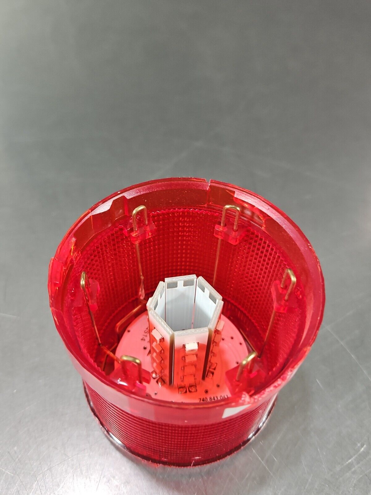 SIEMENS 8WD4-420-5DB  RED SAFETY LIGHT.                                   3D-15