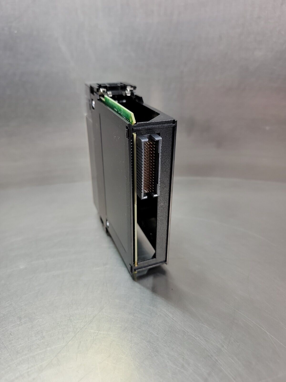 Allen Bradley 1756-OB32/A ControlLogix 32Pt Digital Output Module TBE A loc.3D16