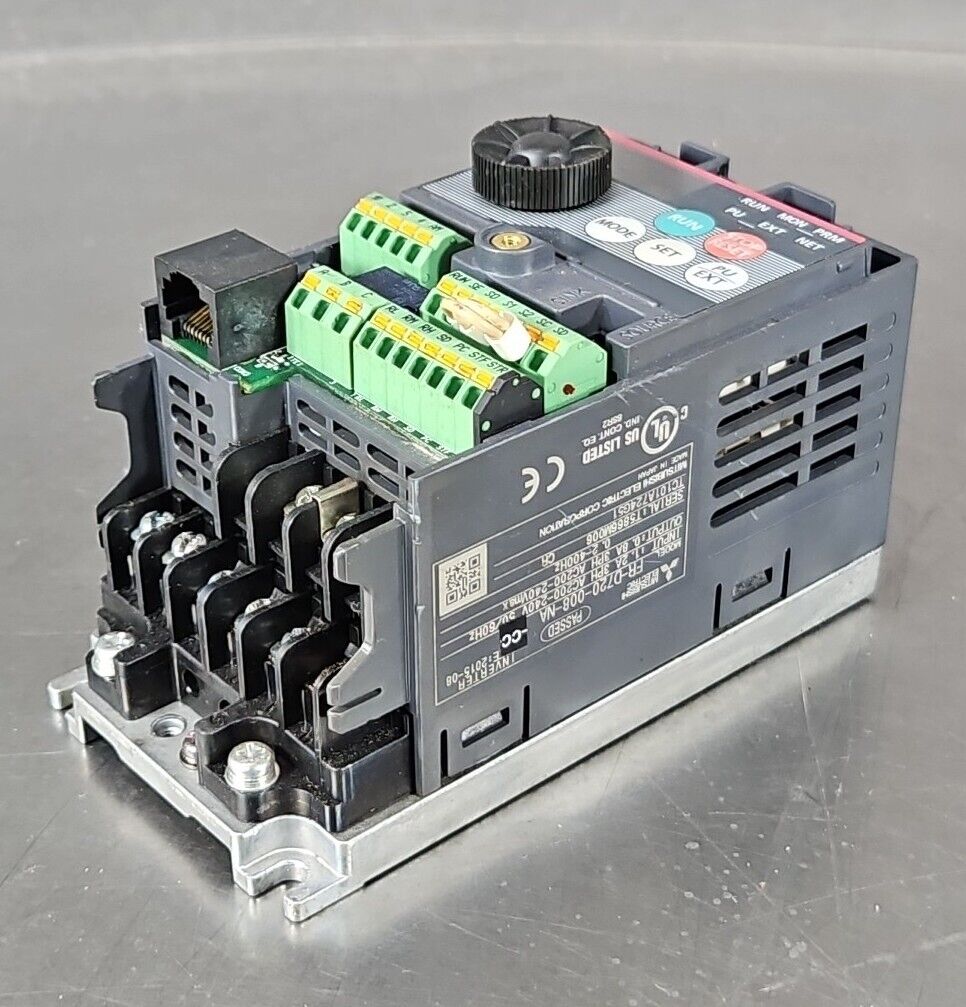 MITSUBISHI FR-D720-008-NA INVERTER.                                    Loc1B-17