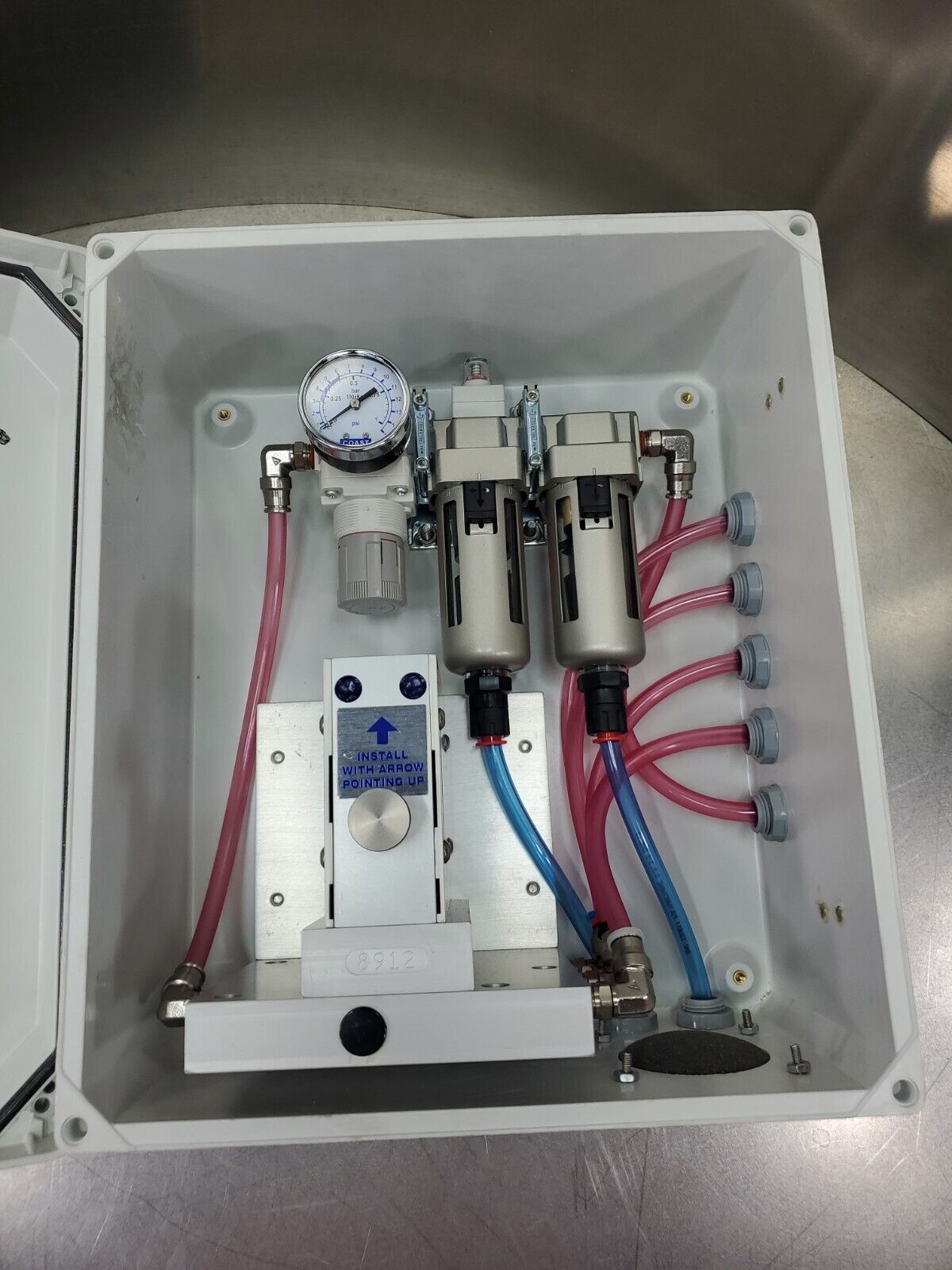 Coast Controls All Air-Guiding System Unit.                                   4F