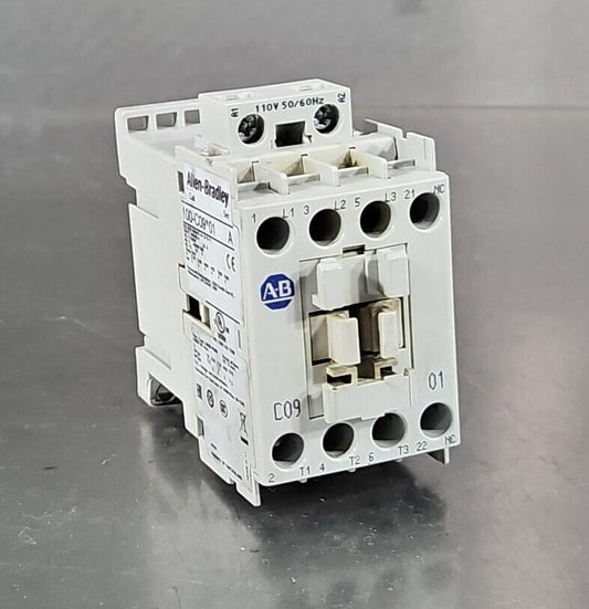 Allen Bradley 100-C09*01 Ser A Contactor.                          Loc4B-25