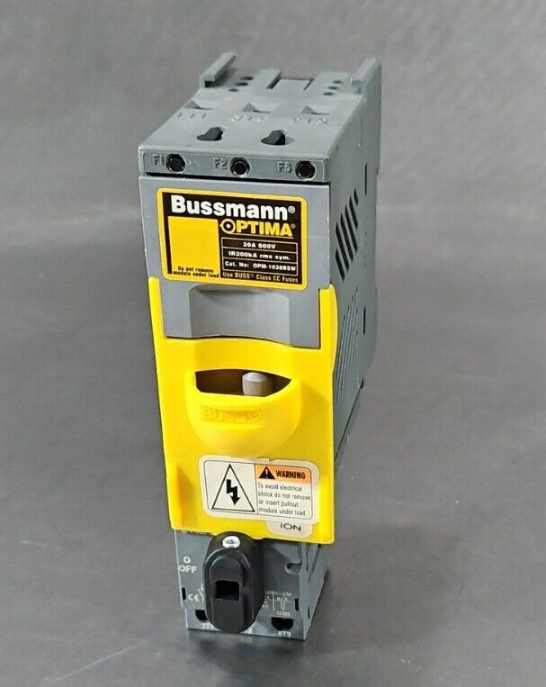 Bussmann Optima OPM-1038RSW Fuse Holder With ABB OT40F3.      3A-20