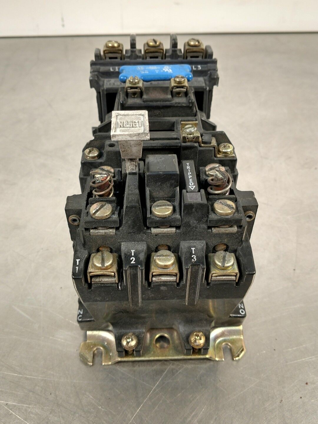 ALLEN-BRADLEY 509-A0D SERIES B SIZE 0 STARTER, 18AMP 600VAC                4E-10