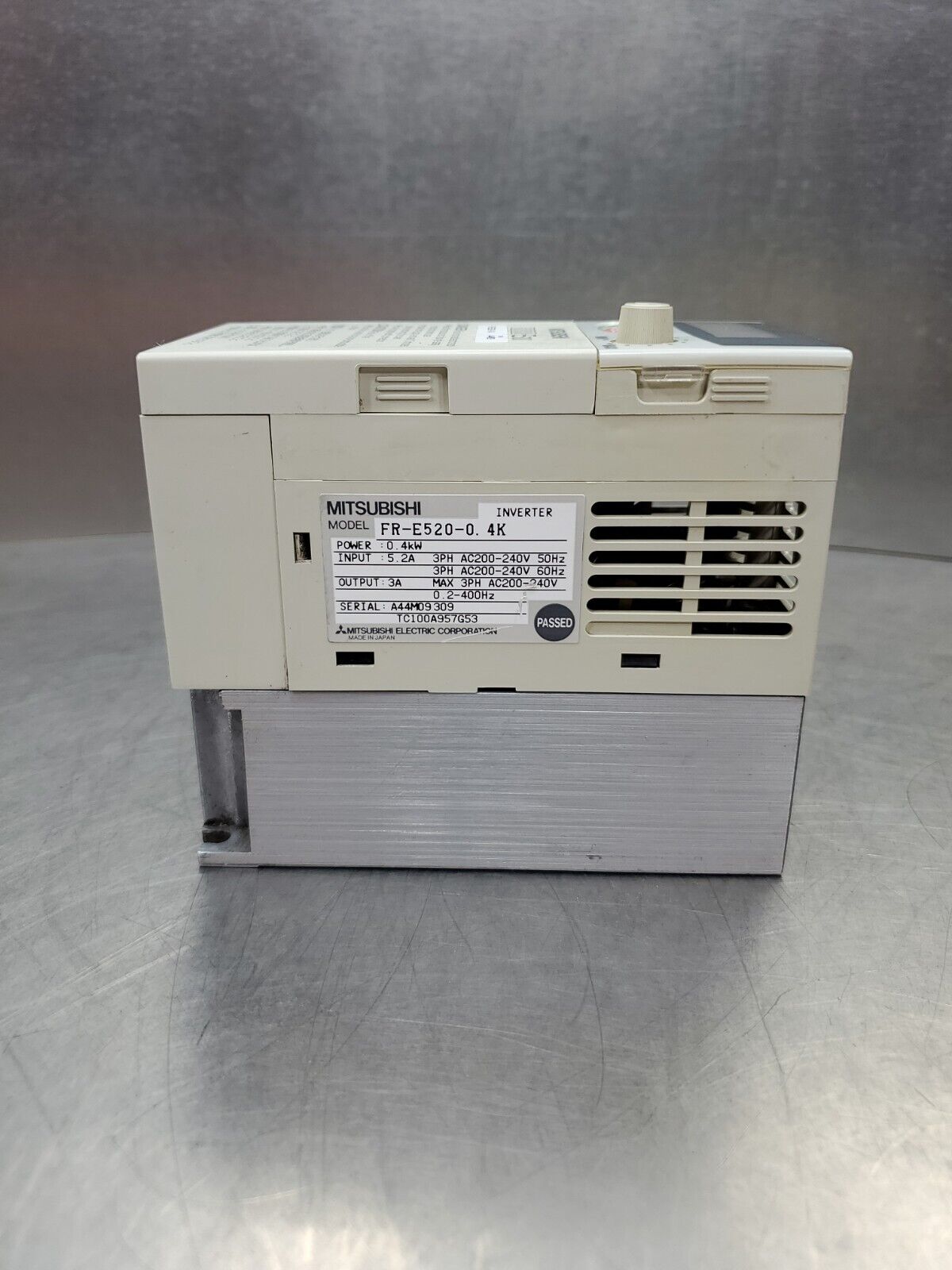 Mitsubishi FR-E520-0.4K 0.4kW Inverter Drive.                              1B-13