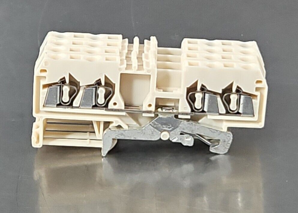 WAGO 280-838 Conductor Through Terminal Block - Lot of 49.               Loc3C-9