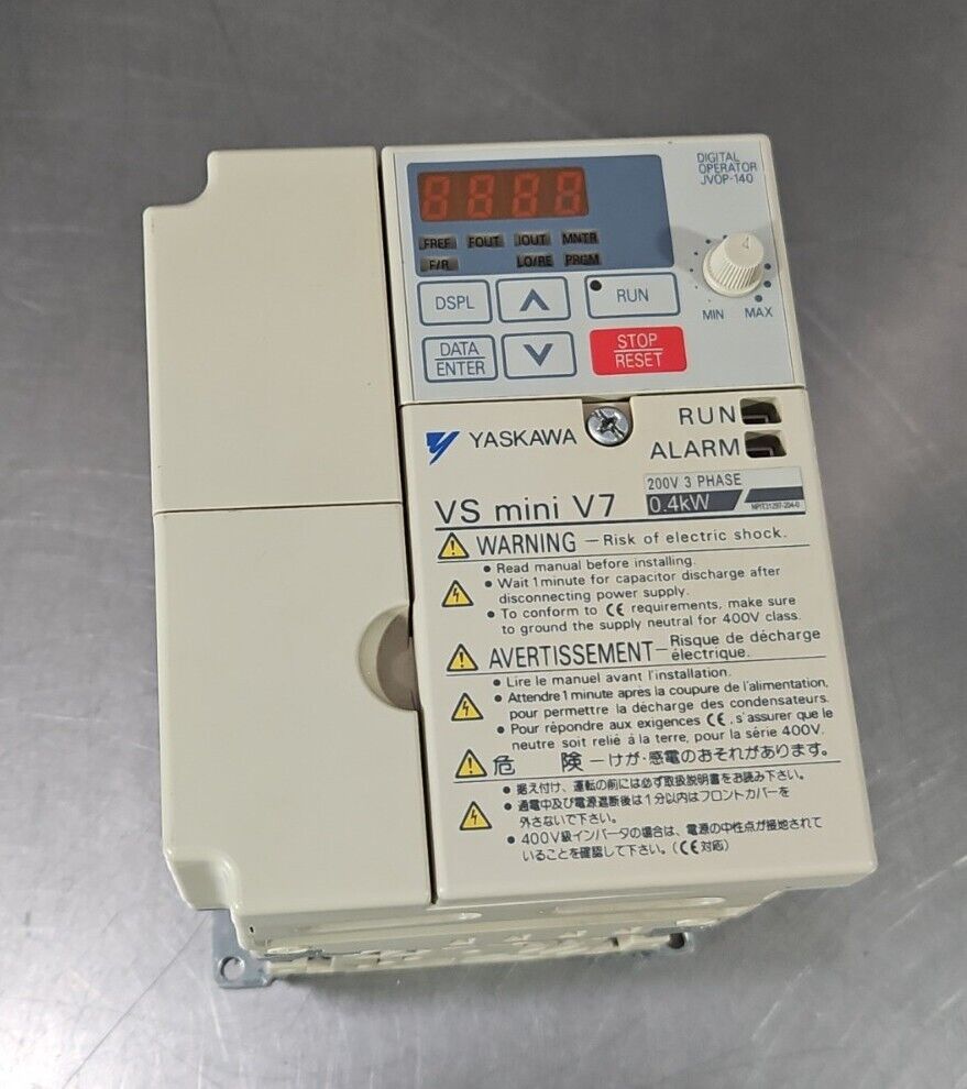 YASKAWA CIMR-V7AA21P5. Driver.   Loc 1B-4