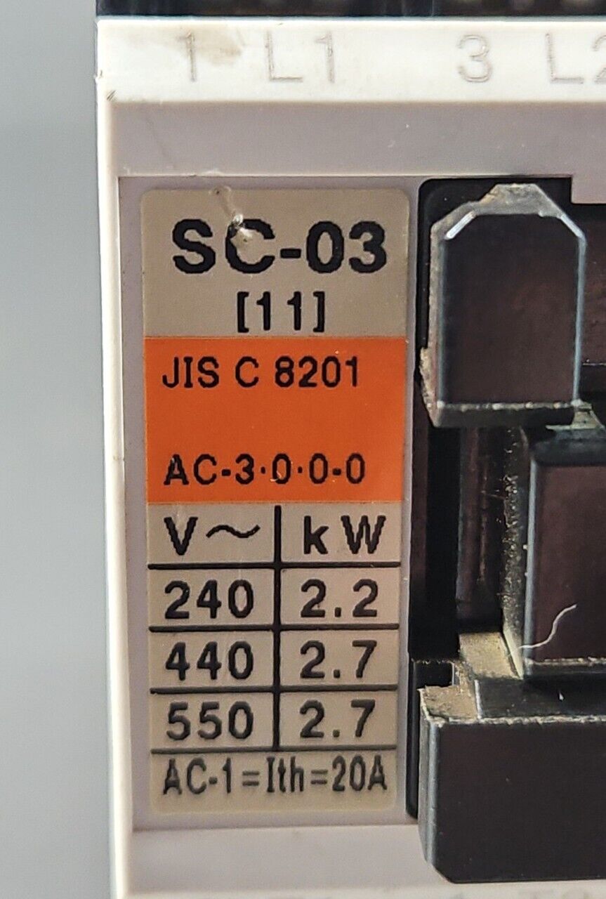 FUJI SC-03 CONTACTOR (SC11AA).                                           4C-19
