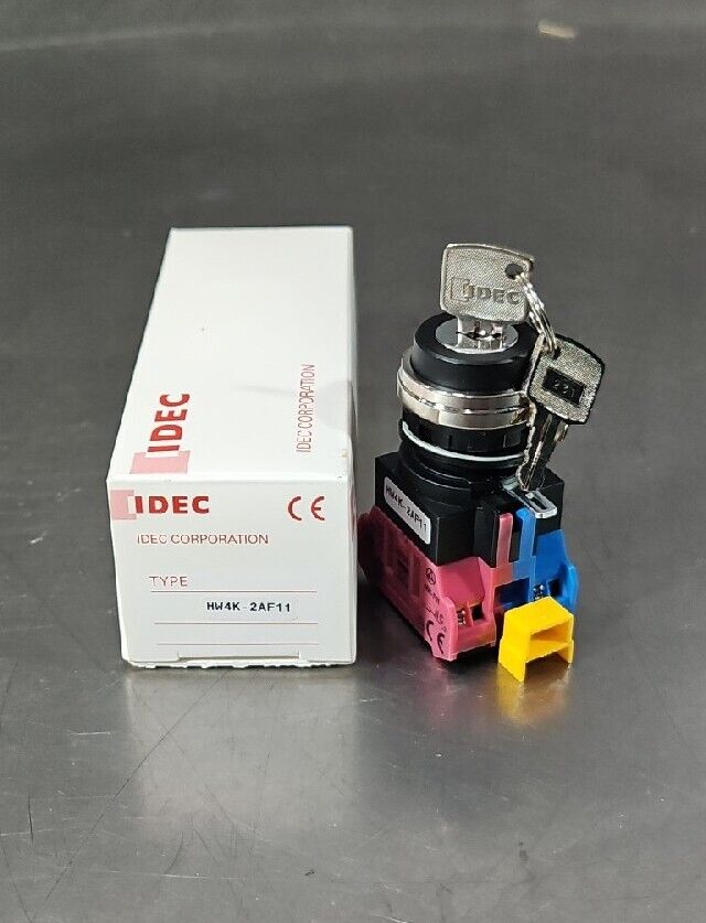 IDEC HW4K-2AF11 Key Switch.                                            Loc 4E-17