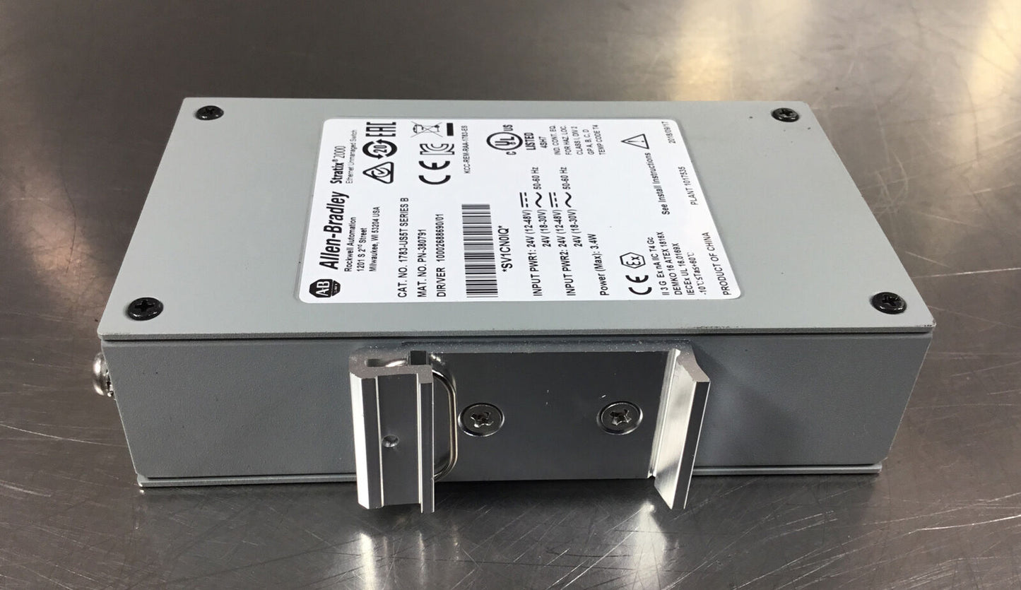 Allen-Bradley  1783-US5T /B  Stratix 2000 5 Port Unmanaged Switch     3D-2