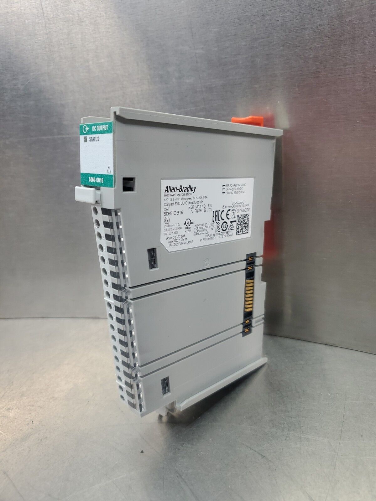 Allen-Bradley 5069-OB16/A FW 2.014 Compact 5000 DC Output Module.           3B-9