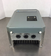 Load image into Gallery viewer, ALLEN BRADLEY 1333-BAB /B Adjustable Frequency AC Drive Out: 3Ph 4.8kVA 6A   1B
