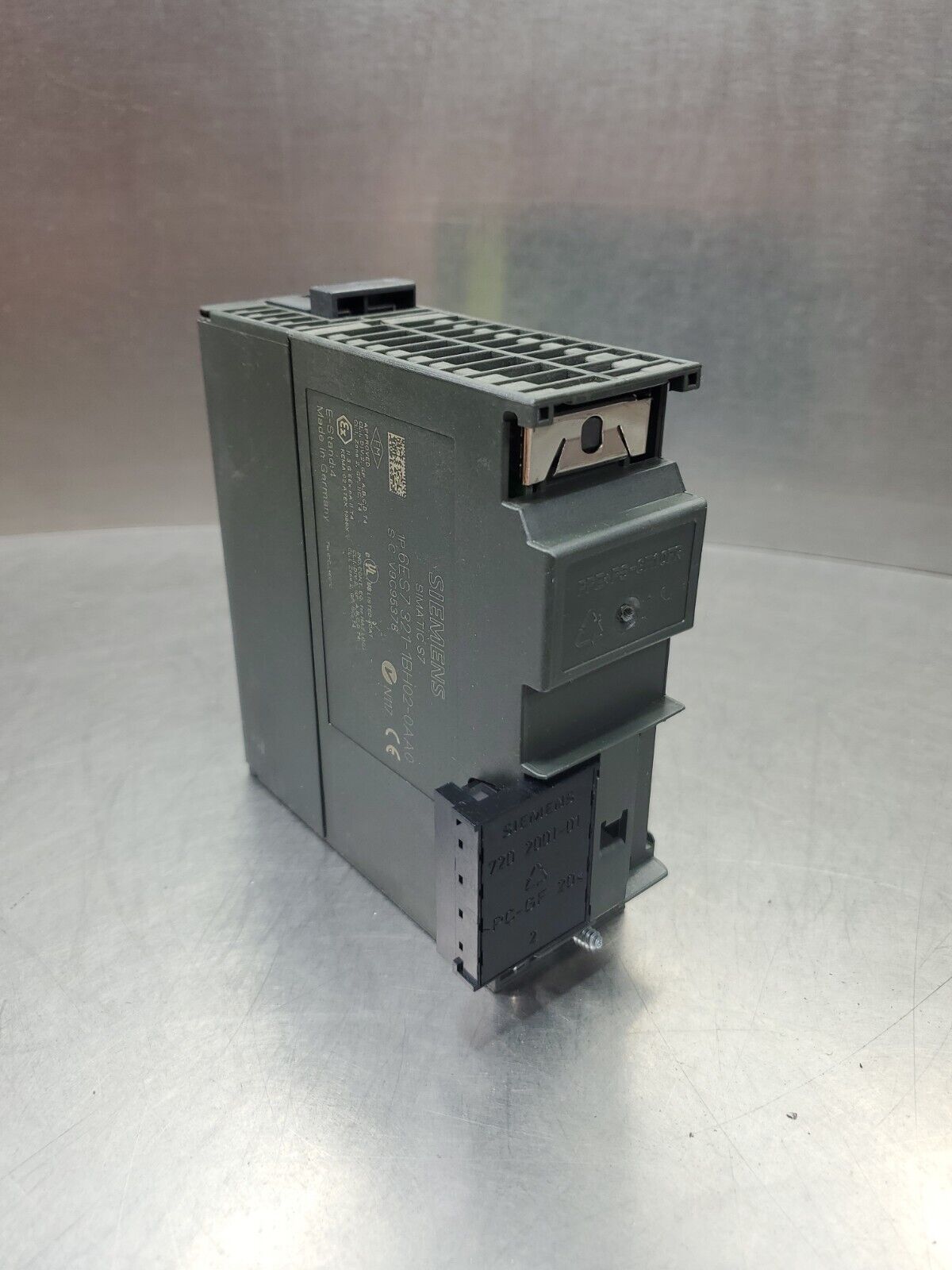 Siemens SIMATIC S7 6ES7 321-1BH02-0AA0 SM321 PLC Module.                   3E-27