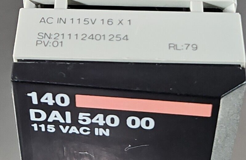Schneider 140DAI54000 115VAC IN Modicon Control Module.                  Loc3F-9