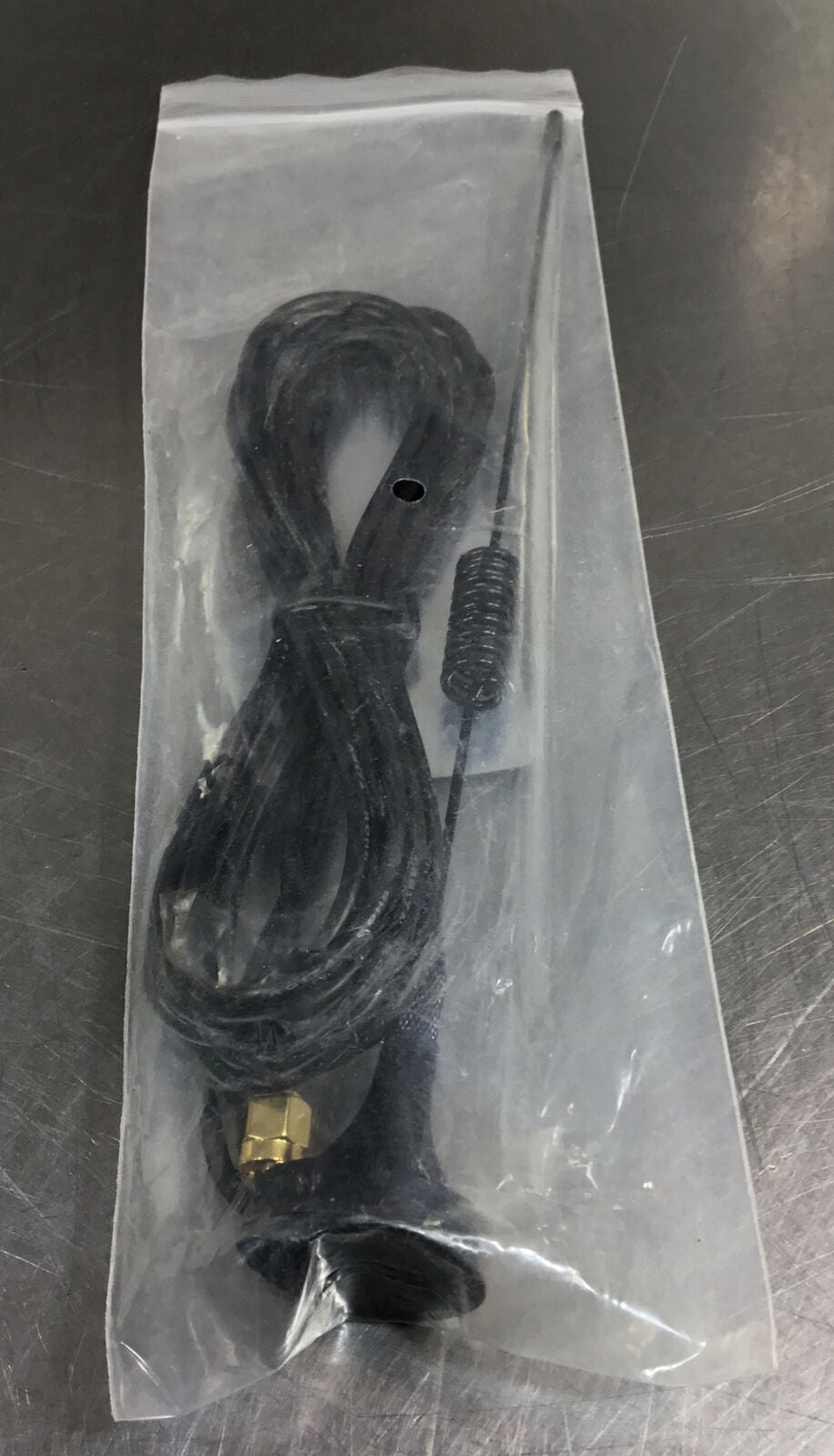 Sixnet   ANT-WH-SMA-2.4M  Antenna   3D-24