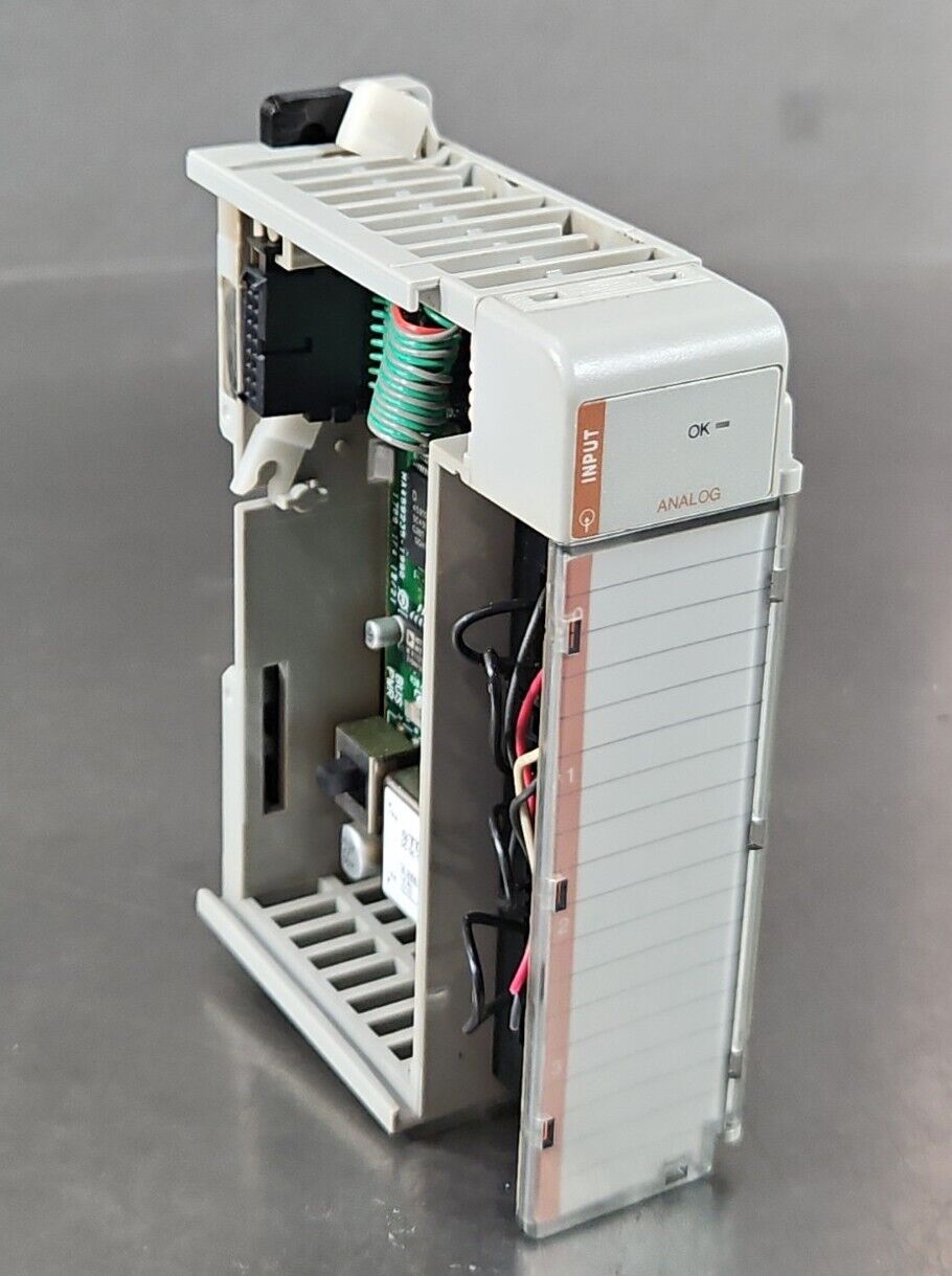 Allen-Bradley 1769-IF4 Ser B. PLC Input Module.                            3D-25