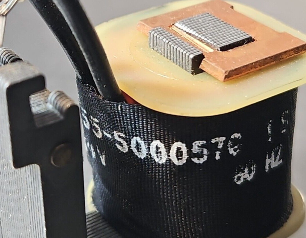 General Electric 55-500057G2  Coil 115 V/ 60Hz.                      Loc4D29