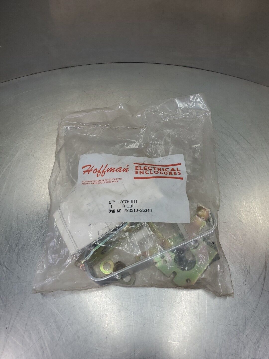 Hoffman 783510-25340 Enclosure Latch Kit.                                  4E-32
