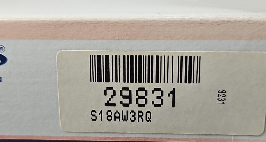 BANNER S18AW3RQ SENSOR... Loc5D14