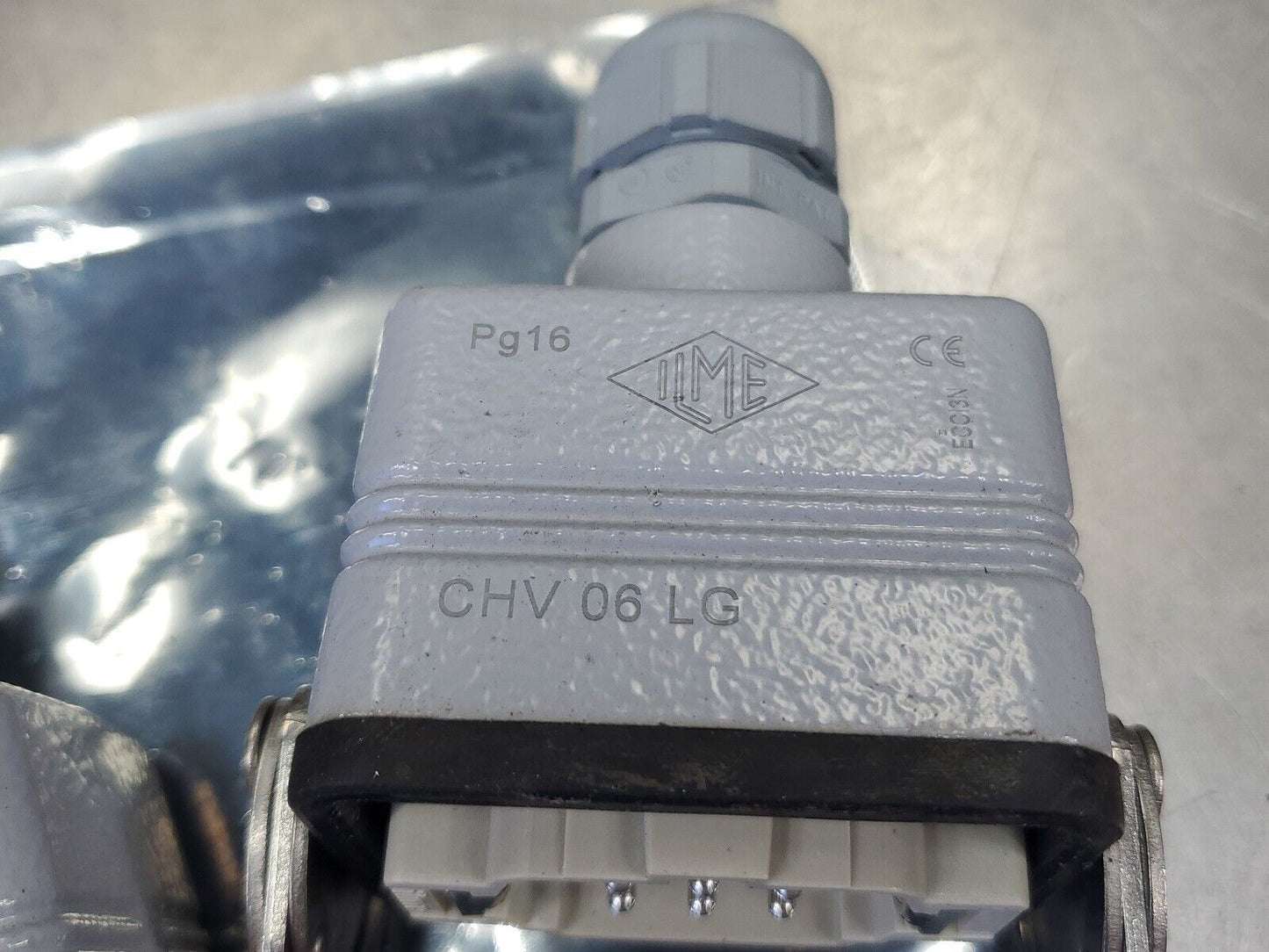 ILME CHV 06 L17 CONNECTOR w/ILME CHV 06 LG CONNECTOR.                         4B