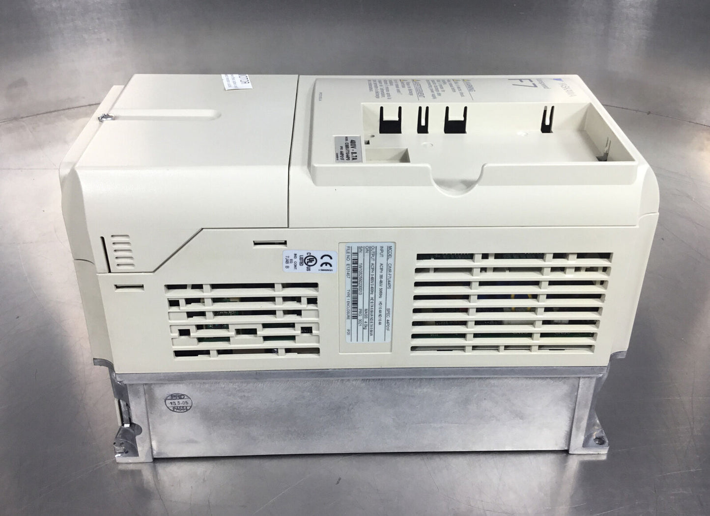 Yaskawa  CIMR-F7U44P0  Adjustable Frequency Drive 3Ph 0-400Hz 480V       1D