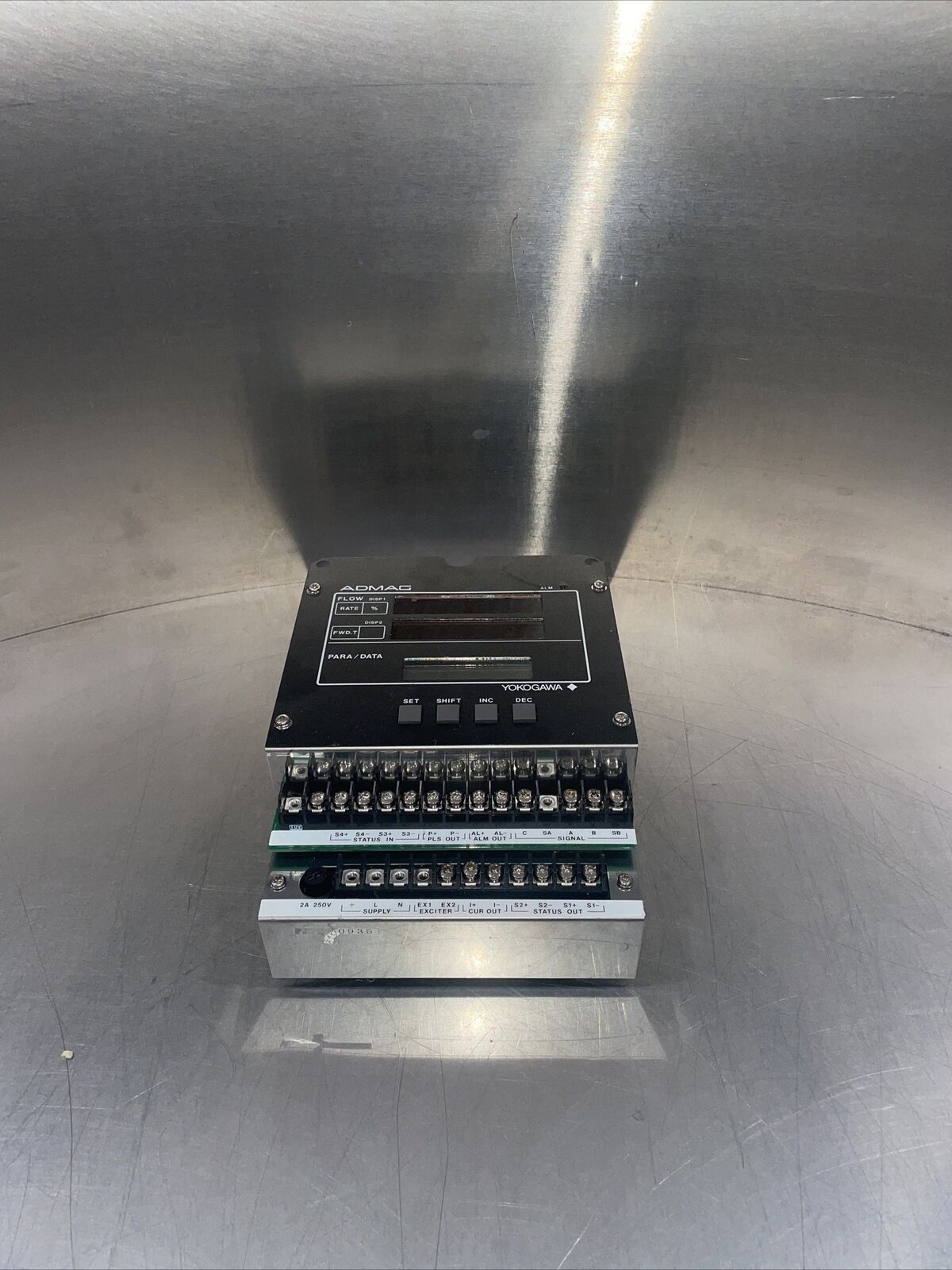 YOKOGAWA ADMAG MAGNETIC FLOW CONVERTER Display Controller @1B
