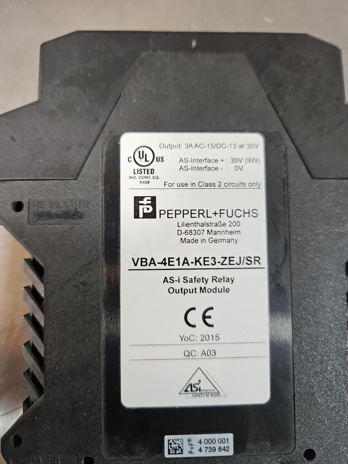 PEPPERL+FUCHS VBA-4E1A-KE3-ZEJ/SR AS-i Safety Relay Output Module       Loc 4A-6