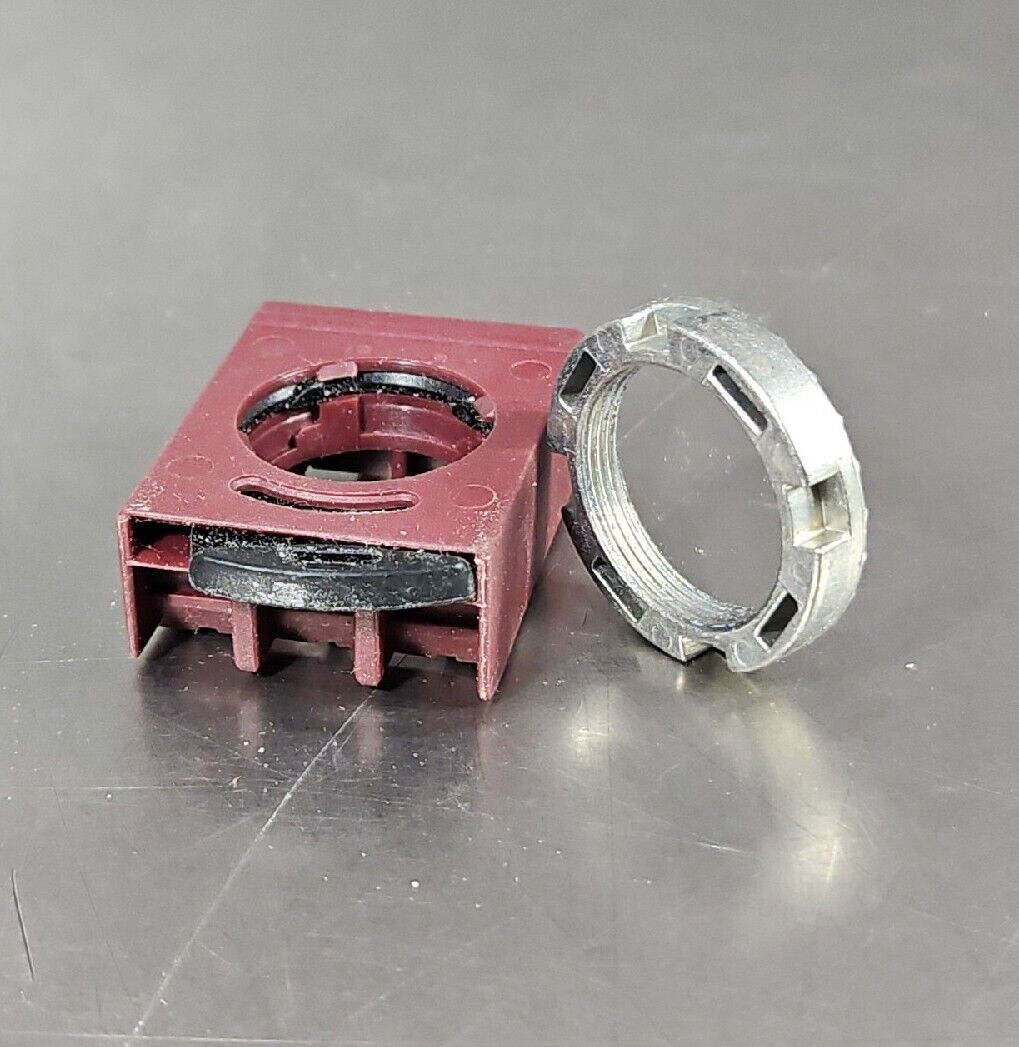 GE P9SSMZ5N Knob Selector Switch Square Plastic Body Black             Loc 4E-13