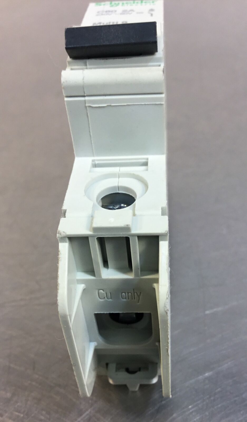 SCHNEIDER ELECTRIC 60103 C60 Multi 9 CIRCUIT BREAKER 2A 1P 240V   4D