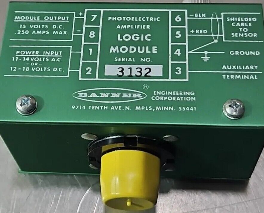BANNER B8-1 PHOTOELECTRIC AMPLIFIER LOGIC MODULE.       Loc5D-24