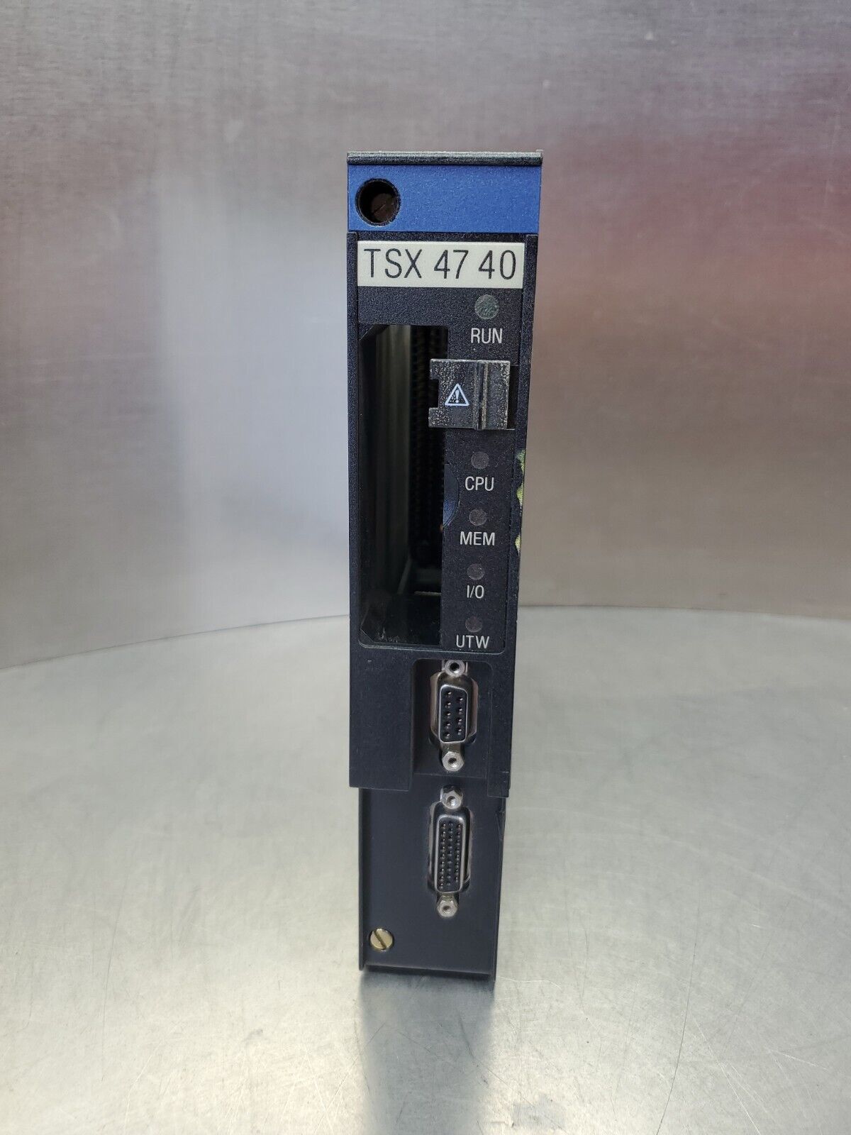 Schneider Electric TSXP47420 PV:07 RL:01 SV:4.40 Processor F Module.          3A