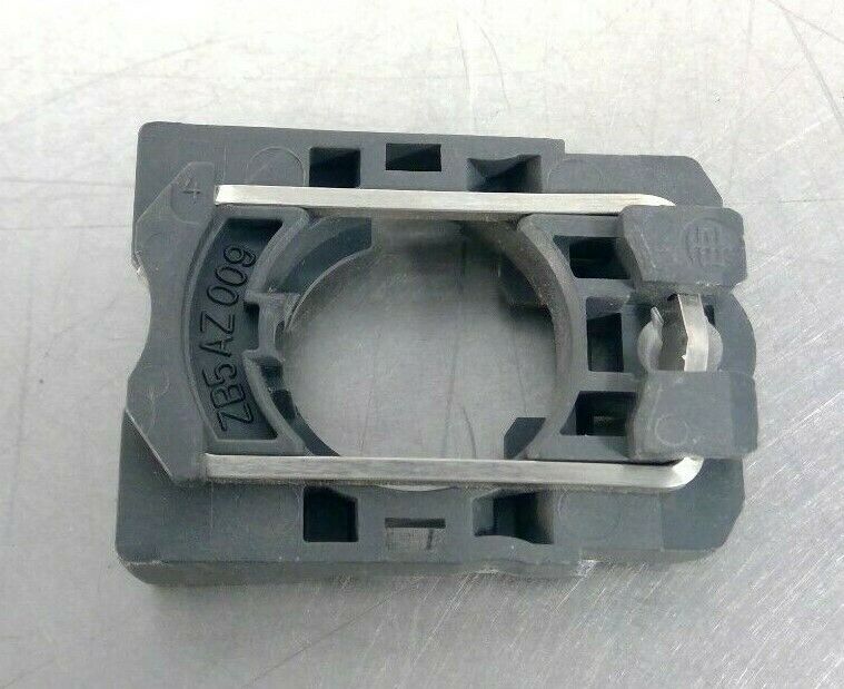 Telemecanique - ZB5AZ009 - Mounting Collar                                    4D