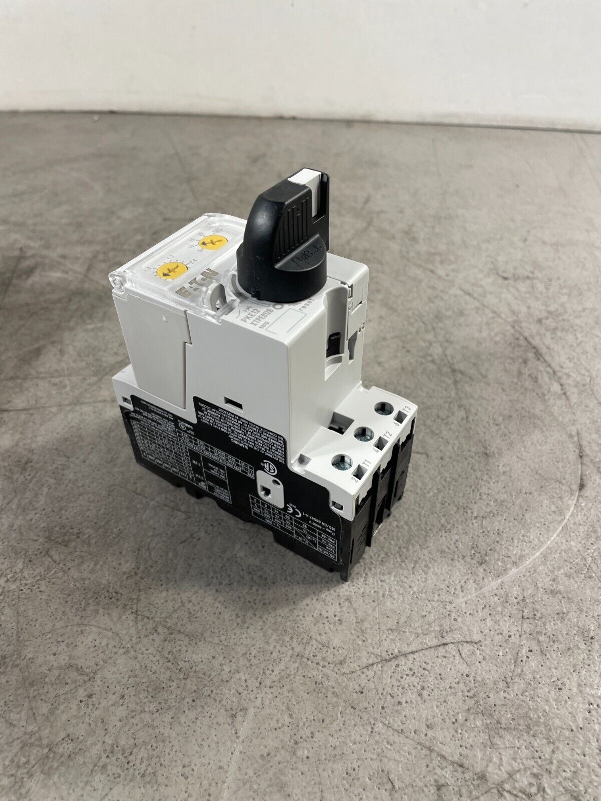 Eaton Moeller PKE-XTUA-4 White Cutler Hammer Trip Block Circuit Breaker  LOC-2D