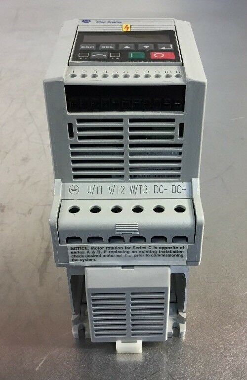 Allen-Bradley 1 HP AC Drive 160-BA03NPS1P1 /C 380-460V 2.3A 3P Preset SPD.  1G