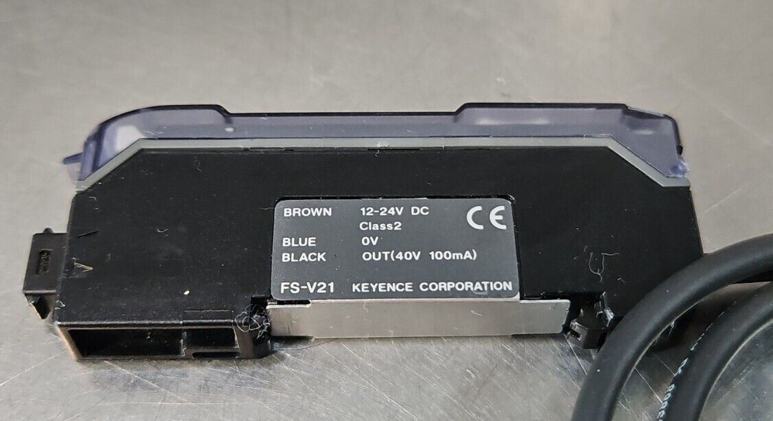 Keyence FS-V21 Photoelectric Sensor Amplifier.                            3C-18