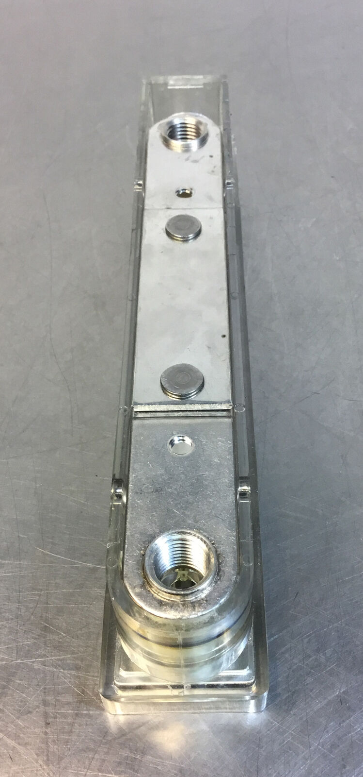 Dwyer RMB-54 Rate-Master Air Flowmeter, 10-200 SCFH    6E