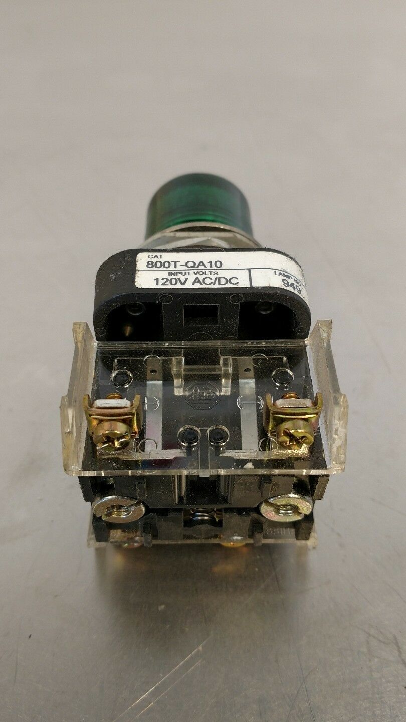 Allen Bradley Push Button 800T-QA10 Green Illuminated Switch 5A