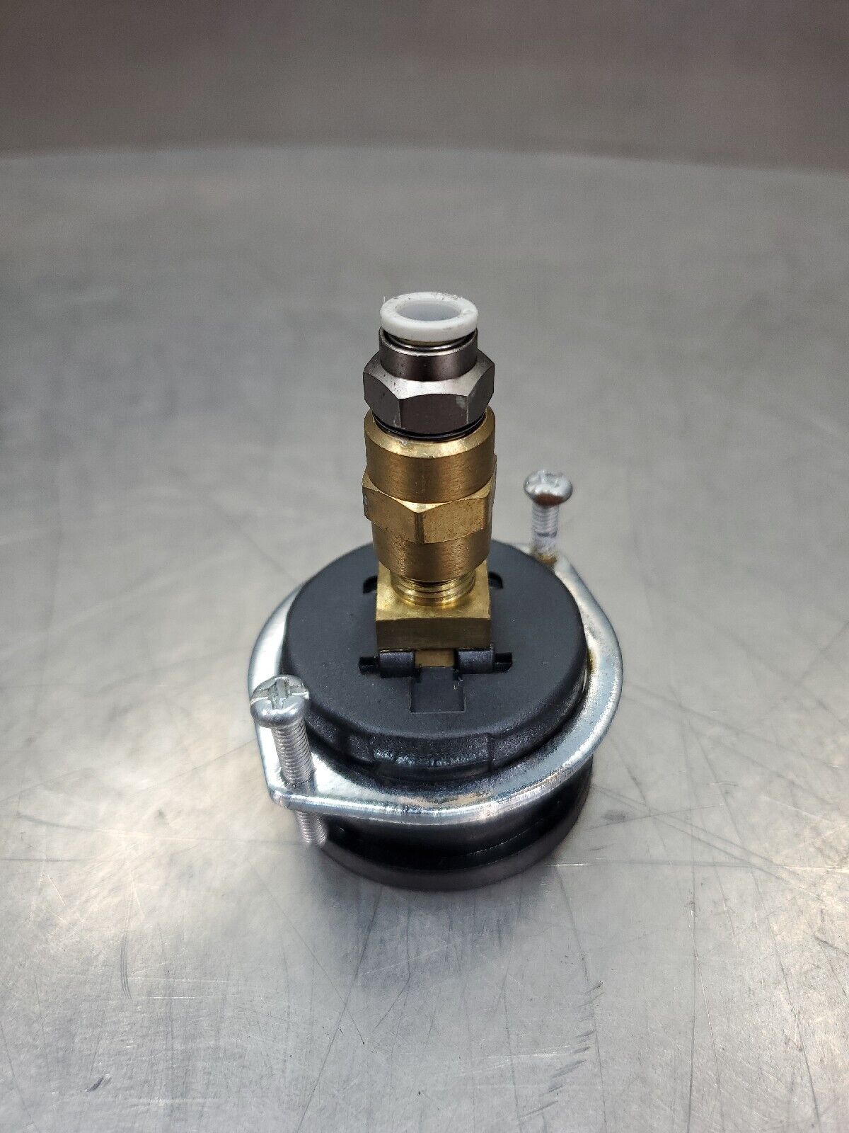 NORGREN IMI 100 Max PSI METER.                                  6D-14