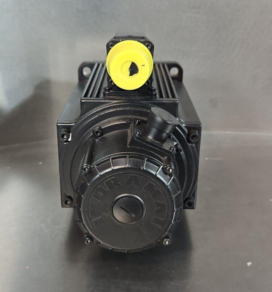 INDRAMAT MDD093A-N-030-N2L-110PB0.  SERVO MOTOR.                          Loc 1E